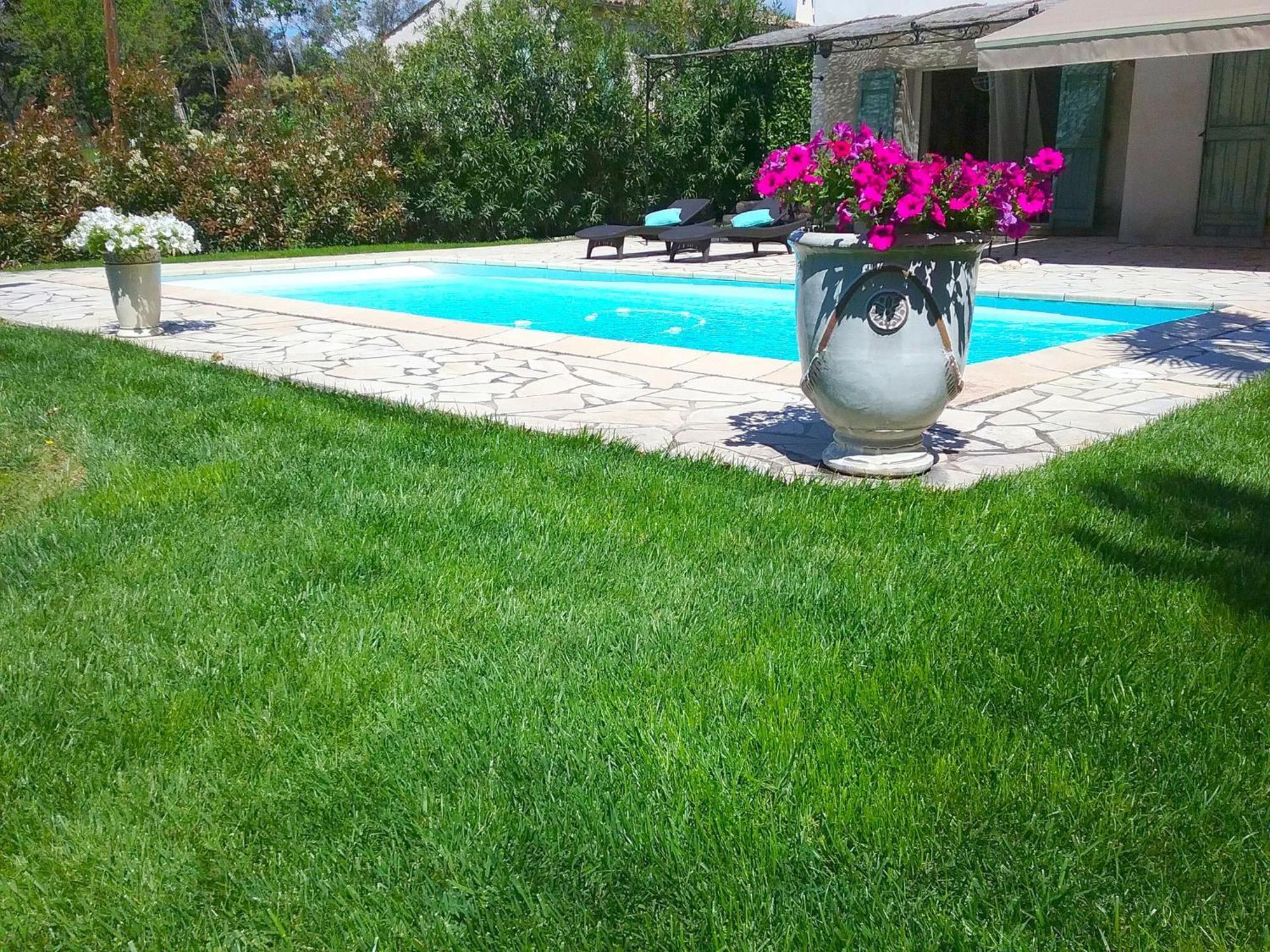 Peaceful Villa In Saint Paul De Vence With Pool Екстериор снимка